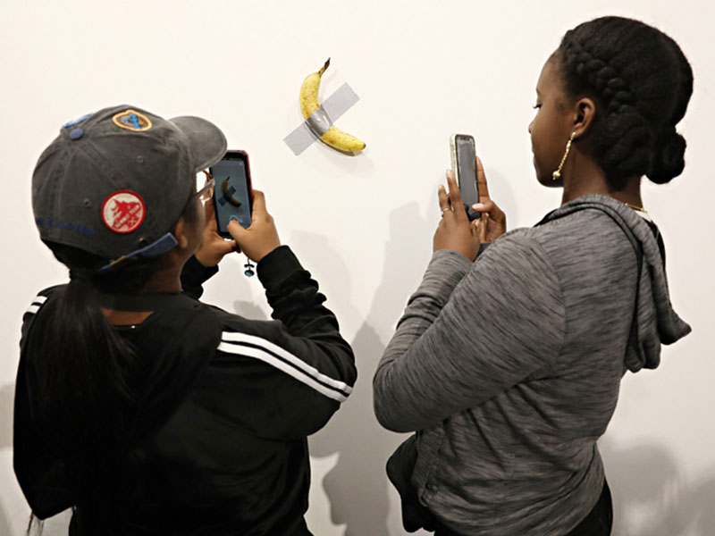 كان جائعًا فأكل تحفة فنية قيمتها 120 ألف دولار